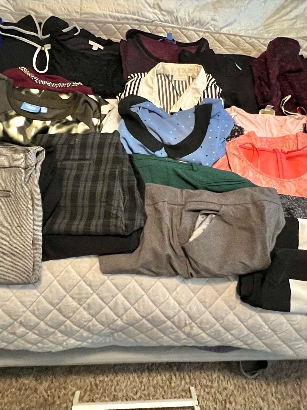 Mixed Women's Clothing Lot - Multi Color Tops and Sweaters